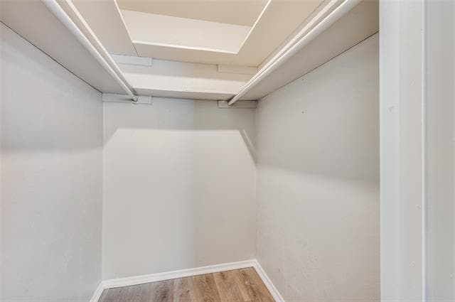 Building Photo - 3034 Conflans Rd