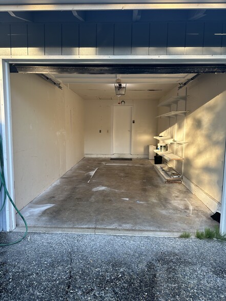 Building Photo - 9031 5th Pl W