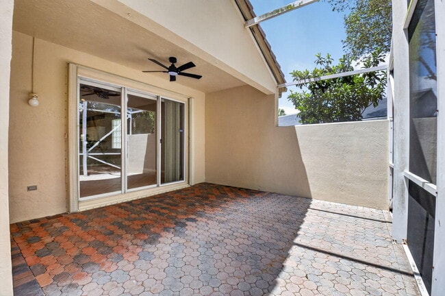 Building Photo - 8451 Siciliano St