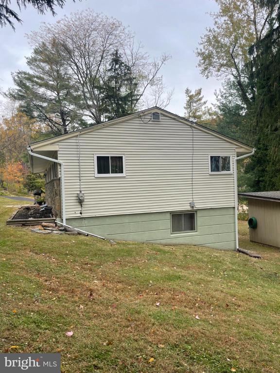 Building Photo - 54 War Trophy Ln