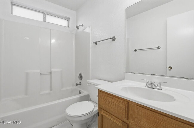 Building Photo - 12130 Rd House Dr