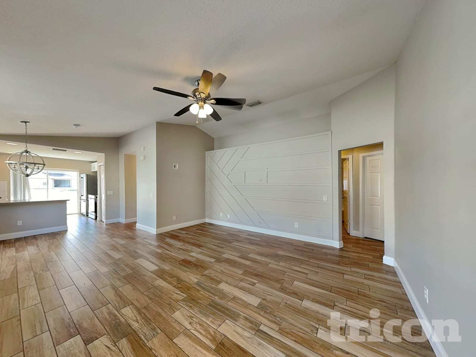 Building Photo - 10123 41st Ct E