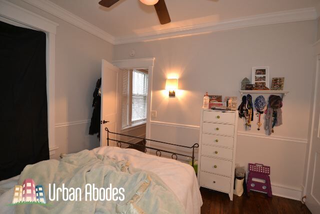 Building Photo - 1406 W Cornelia Ave