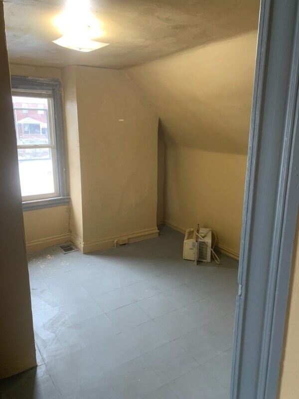 Building Photo - 6419 Deary St