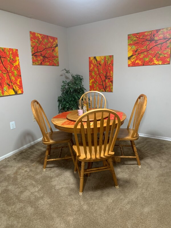 Building Photo - 1508 Holleyside Dr