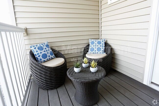 Building Photo - 115 Valor Dr