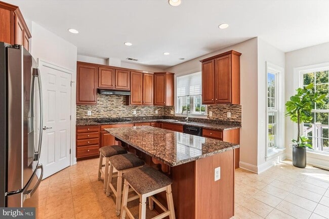 Building Photo - 43595 Aldie Mill Ct