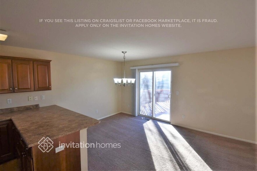 Building Photo - 1165 Lords Hill Dr