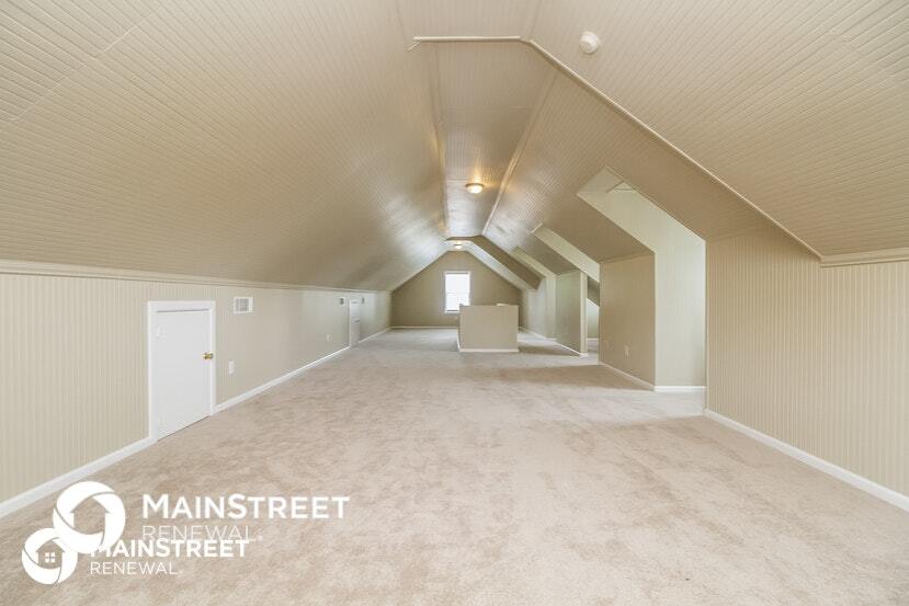 Building Photo - 2800 Sutherland Dr