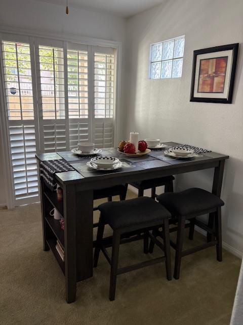 Dining Area - 3145 E Flamingo Rd