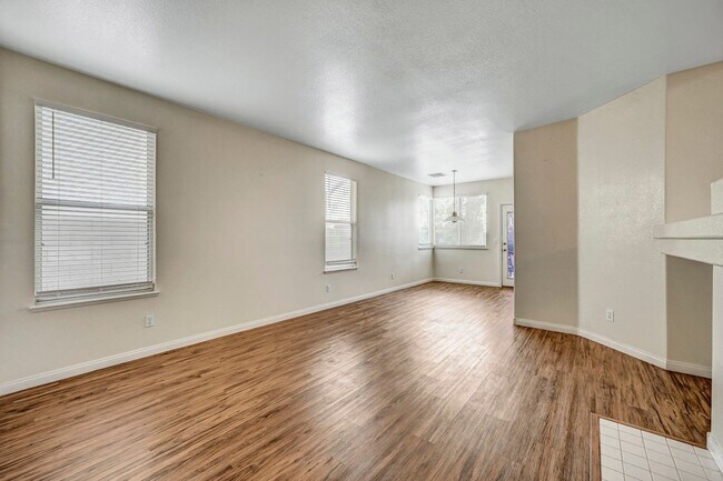 Building Photo - Beautiful Summerlin Hills Two Story 4 Bedr...