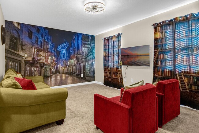 Upstairs Family Room - 1463 Myrtlewood St