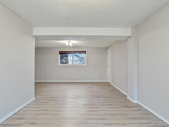 Building Photo - 1203 Princeton Dr
