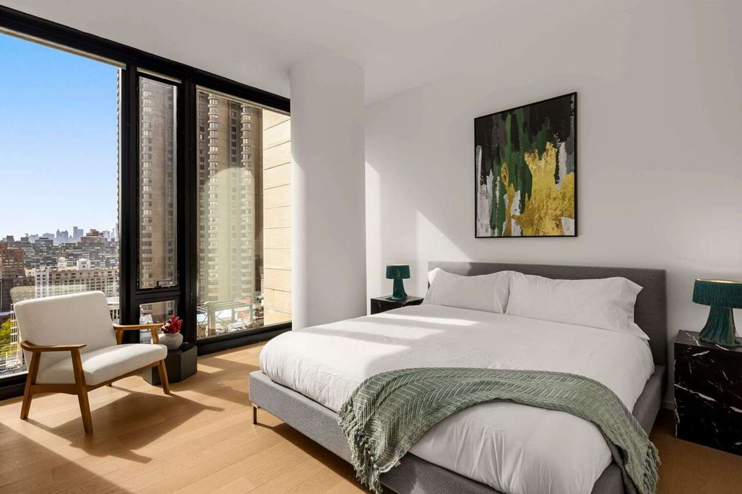 Building Photo - 685 1st Ave