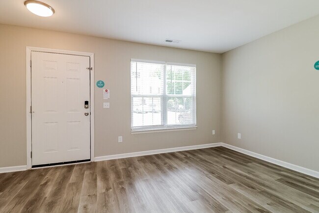 Building Photo - 20 Red Ln