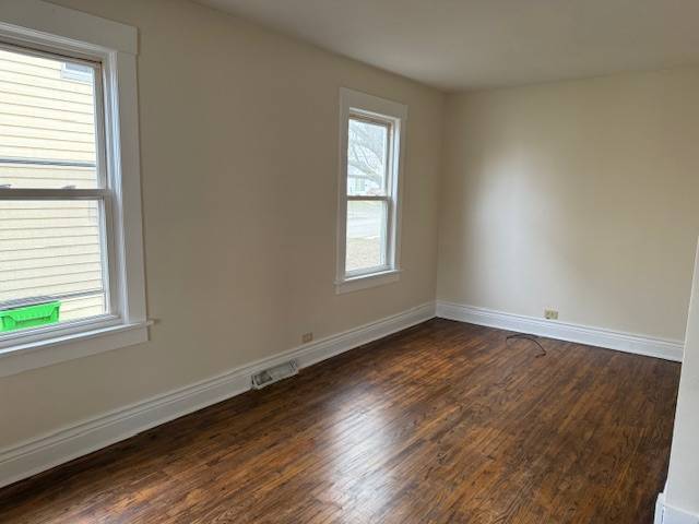 Building Photo - 341 11th St SW