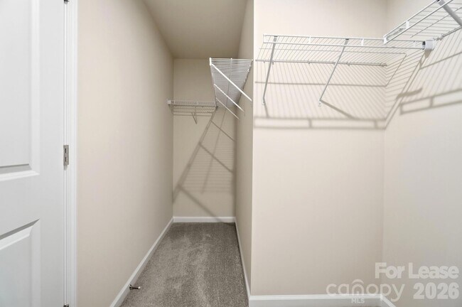 Building Photo - 14862 Tamarack Drive