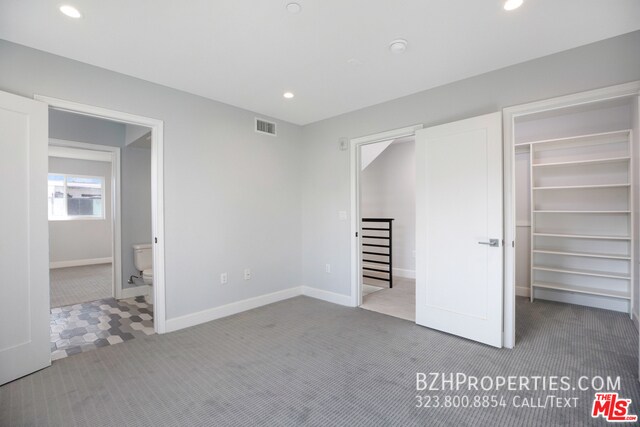 Building Photo - 6032 Romaine St