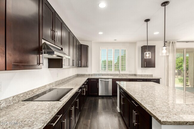 Building Photo - 4180 S Butte Ln