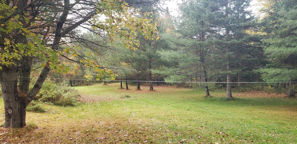 Building Photo - 162 Lancaster Rd