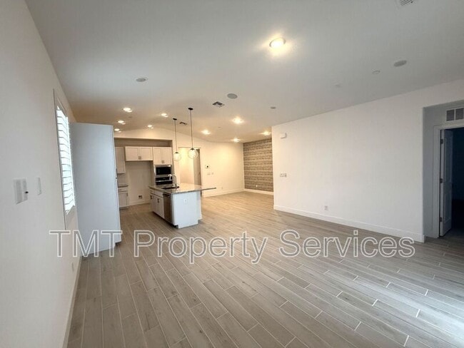 Building Photo - 12256 Alamosa Dr