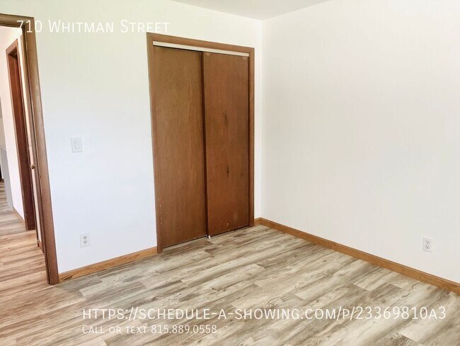 Building Photo - 710 Whitman St