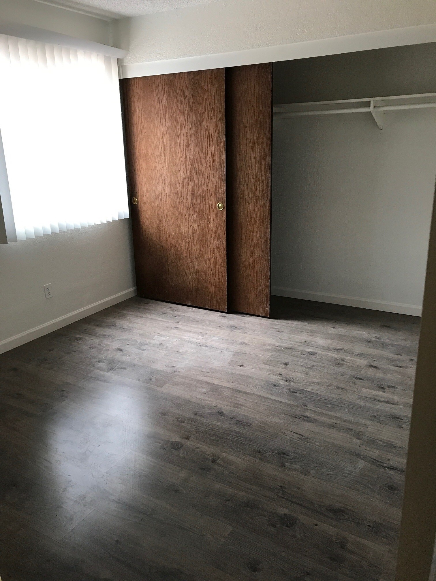 2nd Bedroom - 824 S Langley Ave