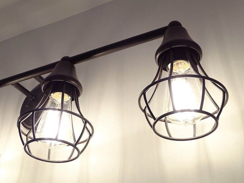 Building Photo - 207 Abbey Ln