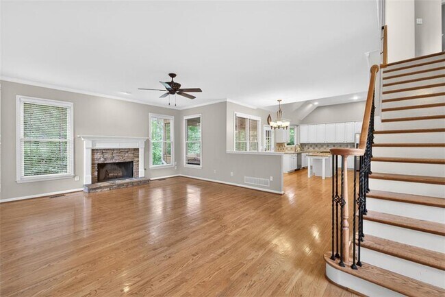 Building Photo - 4582 Campenille Ct