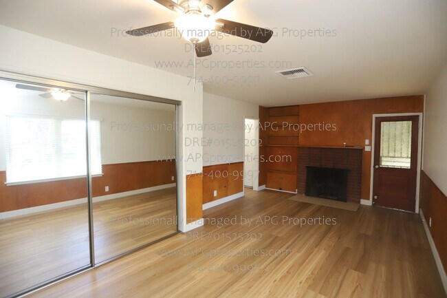 Building Photo - 919 W Wilshire Ave