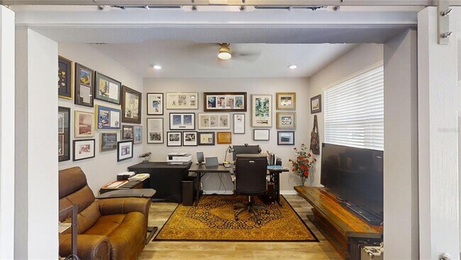 Building Photo - 5655 SW 78th Ave Rd