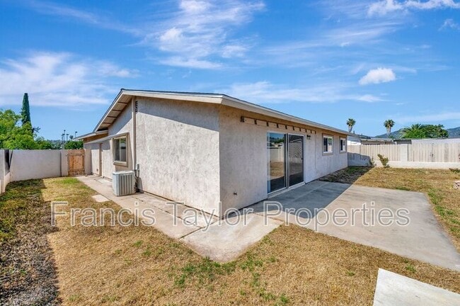 Building Photo - 1631 Jefferson Ave