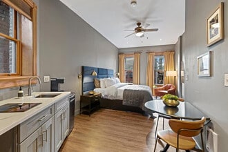 Building Photo - 100 Orchard St