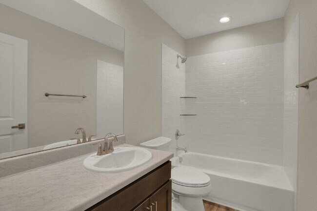 Building Photo - 3780 Venice Grove