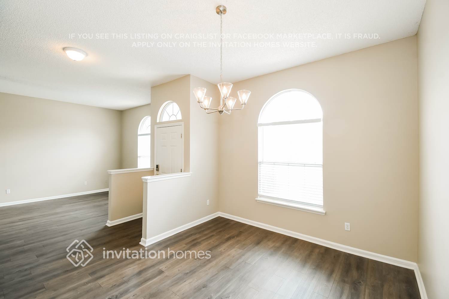 Building Photo - 12243 Mantle Dr