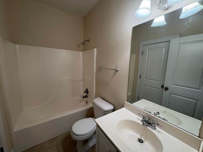 Building Photo - 179 Magnolia Bluff Dr