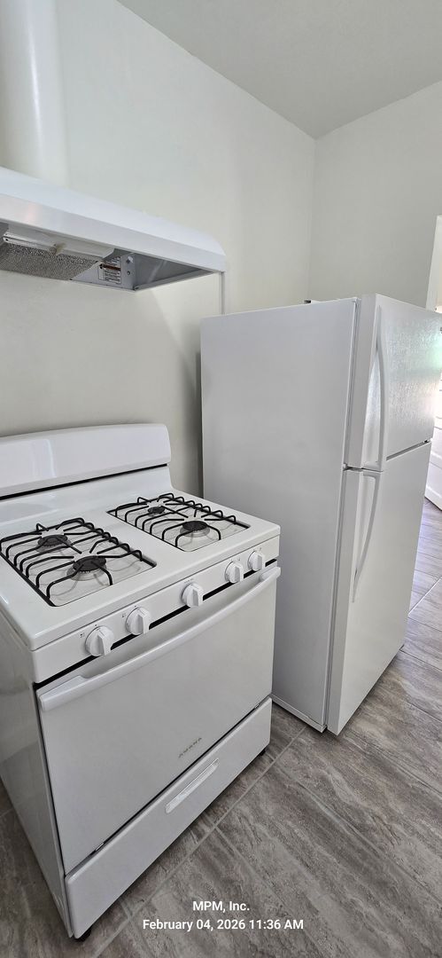 Building Photo - 830 16th St