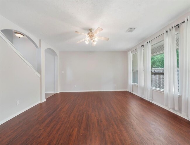 Building Photo - 158 W Burberry Cir