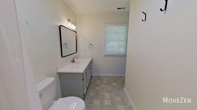 Building Photo - 1320 Dylan Heath Ct