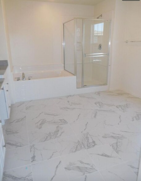 Building Photo - 5961 Silveira St