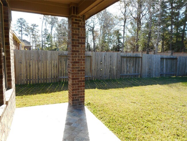 Building Photo - 14021 Buffalo Gap Trail