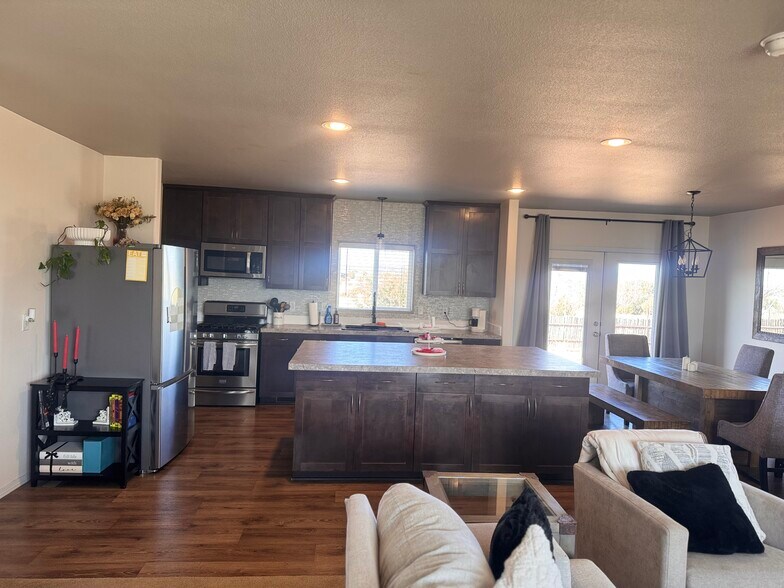 Building Photo - 36 Calle Enrique