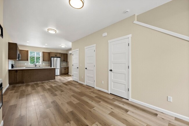 Building Photo - Newer 2-Bed ADU in Lakewood | Luxury Living Near JBLM!
