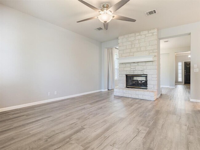 Building Photo - 12304 Torrance Ct
