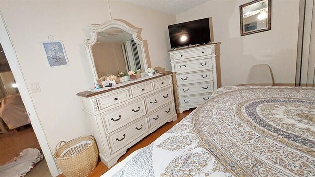 Building Photo - 367 S Federal Hwy