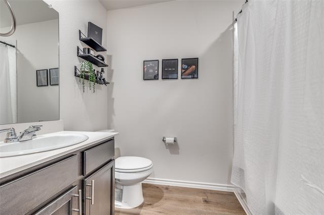 Building Photo - 803 Sunlight Lp