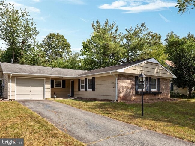 Building Photo - 4405 Manor Hall Ln