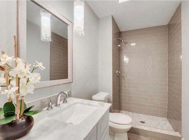 Building Photo - 6529 Chalk Ct