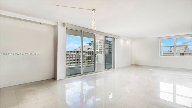 Building Photo - 5838 Collins Ave