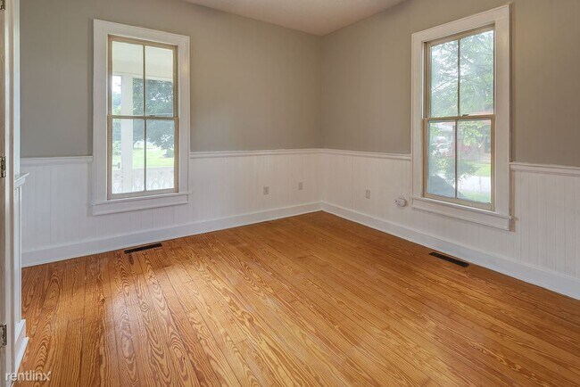 Building Photo - 2 br, 2 bath House - 45 Short Street 1